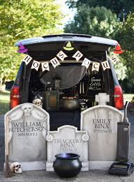 35 amazing trunk or treat ideas for