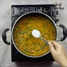 healthy dal palak recipe dhaba style