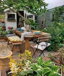 95 Small Yet Cool Patio Decor Ideas