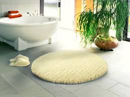 the best bathroom rugs to beautify your