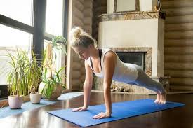Hinweise zur richtigen atemtechnik in jeder übung. 5 Tipps Fur Yoga Ubungen Zu Hause Gedankenwelt