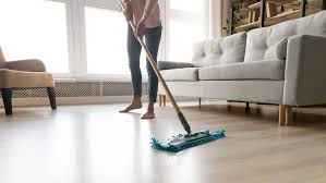 how to clean laminate floors the right way