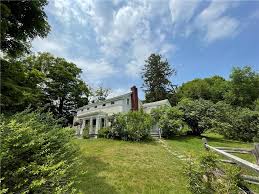 real estate in rhinebeck ny