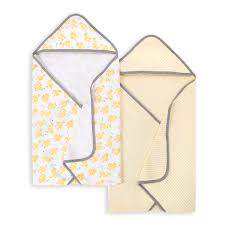 Bathing your baby may seem like a daily routine but each moment is a shared experience that only you can sense and understand. Little Ducks Organic Baby Hooded Towels 2 Pack