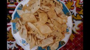 how to make crispy namak pare at home
