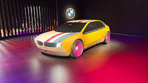 Watch Bmw S Color Changing I Vision Dee