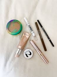 simple makeup for beginners the small