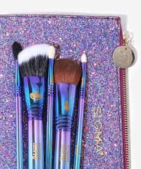 disney alice in wonderland brush set