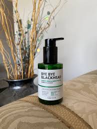 Bubble cleanser formulated with 240,000ppm of green tea water, 16 tea extracts and 5,000ppm of naturally derived bha to cleanse blackheads and whiteheads from pores for brighter skin. Hi Review Some By Mi Bye Bye Blackhead 30 Days Miracle Green Tea Tox Hikoco
