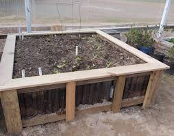 Polycarbonate Panel Raised Bed