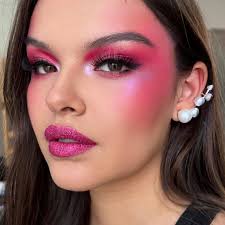 24 pink eye makeup looks to try