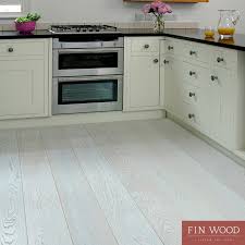 oak board brushed natural lacquered