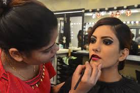 self makeup course in delhi self makeup