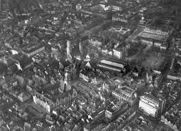 Februar 1945 erfolgte auf das rund 630.000 einwohner zählende dresden der schwerste luftangriff auf eine stadt im zweiten weltkrieg. Historische Luftbilder Juwelen Vor Dem Feuersturm Der Spiegel