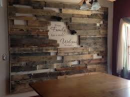 Unique Wood Pallet Wall Decoration