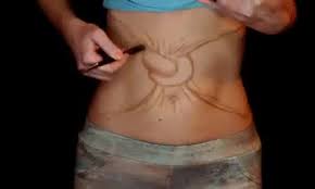 stomach in a knot bodypainting artist