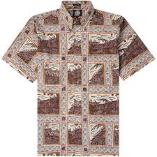 Reyn Spooner Weekend Wash Molokai To Oahu Short Sleeve Button Up Shirt