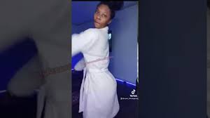 It was posted on her twitter account with over 75 thousand followers. Slim Santana Buss It Challenge Twitter Version Youtube