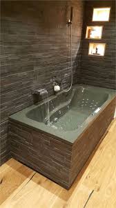 2 worauf ist beim kauf einer badewanne mit whirlpool zu achten? Badumbau Indoor Whirlpool Badewell