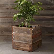 how to make a wood pallet planter box