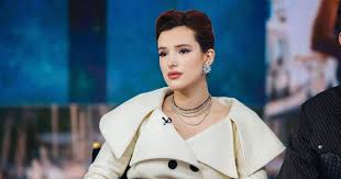 Actress and singer annabella avery bella thorne, known for shake it up (2010), the duff (2015), lomapainajainen (2014), and midnight sun (2018), was born in pembroke pines, florida, to tamara (beckett) and delancey reinaldo rey thorne. Sex Workers Blame Bella Thorne For Changes At Onlyfans That Harm Their Income