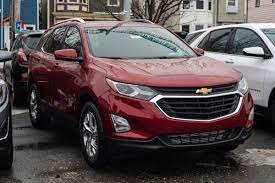 does the chevy equinox have a 3rd row