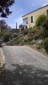 perché au mont des oiseaux hyères