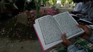 Surat yasin adalah salah satu surat dalam al quran yang sangat populer setelah al fatihah. Surat Yasin Susunan Tahlil Singkat Dan Doa Arwah