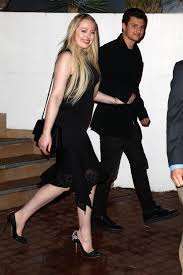 Tiffany trump)‏ (13 أكتوبر 1993) هي ابنة رئيس الولايات المتحدة الأمريكية دونالد ترامب، وابنة زوجته السابقة مارلا مابلز. Ø¨Ø§Ù„ØµÙˆØ± Ø£Ø¬Ù…Ù„ Ù„Ù‚Ø·Ø§Øª Ù„Ù€ ØªÙŠÙØ§Ù†ÙŠ ØªØ±Ø§Ù…Ø¨ Ù…Ø¹ Ø­Ø¨ÙŠØ¨Ù‡Ø§ Ø§Ù„Ù„Ø¨Ù†Ø§Ù†ÙŠ ÙˆÙ‡Ø°Ø§ Ù…ÙˆØ¹Ø¯ Ø®Ø·ÙˆØ¨ØªÙ‡Ù…Ø§ Ù…Ø¬Ù„Ø© Ø§Ù„Ø¬Ù…ÙŠÙ„Ø©