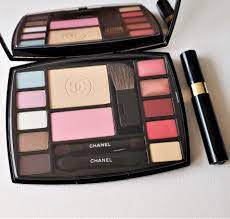chanel travel makeup palette alude