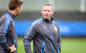 Michael antony appleton (born 4 december 1975) is an english former professional footballer and the current manager of oxford united. Bournemouth In Focus Michael Appleton