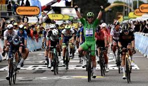 + body measurements & other facts. Tour De France 2021 10 Etappe Cavendish Feiert 33 Tour Etappensieg Nur Noch Ein Sieg Zum Merckx Rekord