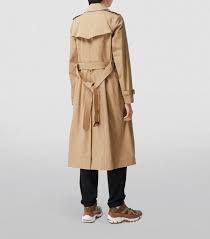 15 Best Trench Coats For Women To 2023