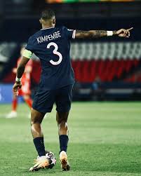 Presnel kimpembe has 0 assists after 38 match days in the season 2020/2021. Presnel Kimpembe On Twitter We Did It Joe Laforce Psgbay