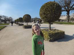 jardin des tuileries in paris