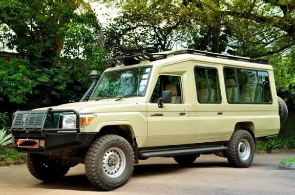 Africa Safari Vehicles, 4x4 New & Comfortable | Rwanda Gorilla Safaris