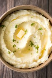 garlic mashed potatoes with sour cream
