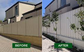 How Much Does Fence Painting Cost
