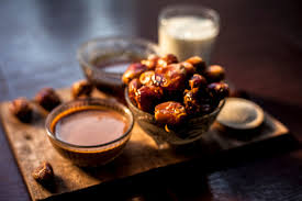 Dates and Milk Mask - PALESTINE GARDENS