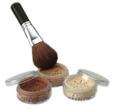 4pc kit w brush um mineral makeup