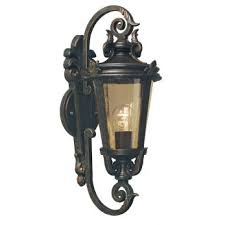 outdoor lighting in a period style