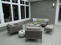 7 Best Deck Colors For Grey House That