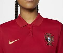 Flocage joueurs officiels ou bien personnalisé avec le texte et le numéro de votre choix. Maillot Portugal Domicile 2020 2021 Femme 310022g Footcenter
