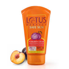 Sunscreen SPF 30 - Lotus Herbals Safe Sun Sunscreen Cream SPF 30 PA++