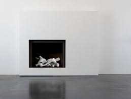 Surrealistic Gas Fireplace With Ceramic
