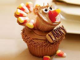 With recipes ranging from sunflower cupcakes to caramel apple cupcakes, wilton has everything you need for a delicious thanksgiving. 24 Thanksgiving Cupcake Recipes Ideas Epicurious