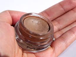 Mac Unsung Hero Groundwork Paint Pot