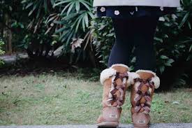 Ugg Boots Sizing Guide Get The Best Fit Bootmoodfoot
