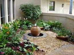 75 Small Tropical Landscaping Ideas You