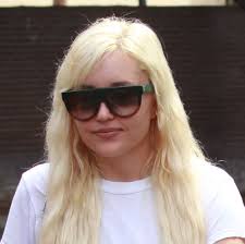 Her father is of lithuanian. Amanda Bynes Expecting A Baby With Ex Fiance
